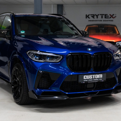 BMW X5M F95 Blau von Custom Tuning