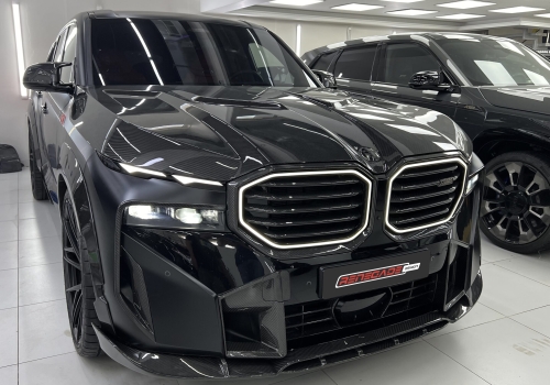 Vollcarbon BMW XM mit NEUER Motorhaube
